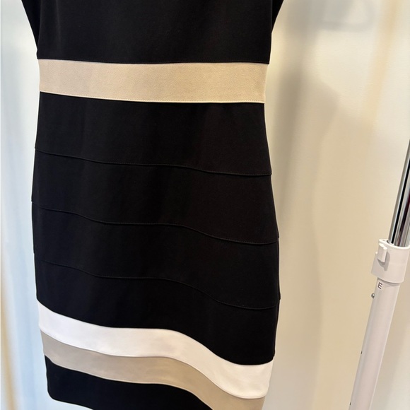 Tommy Hilfiger Black, White, and Cream Mini Dress - Picture 6 of 9
